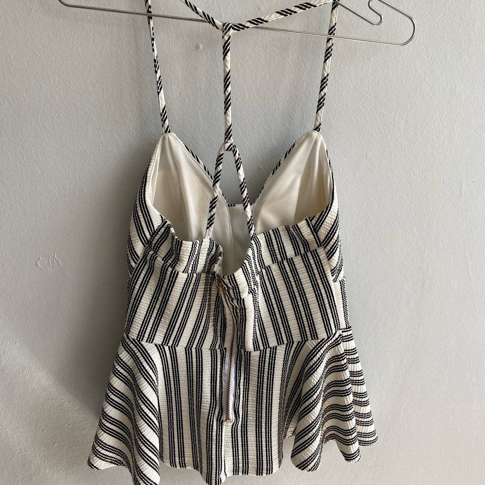 Black & White Top - image 3